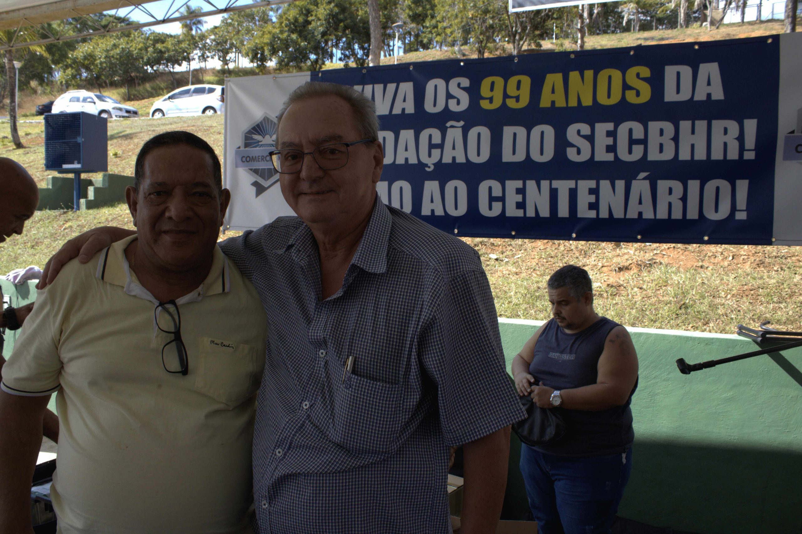 Presidente do CAECS-MG marca presença na festa dos 99 anos do Sindicato dos Comerciários de BH