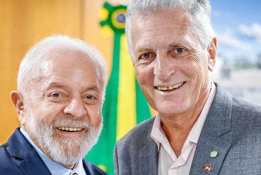 Lula deixa apoio a Correia em aberto e sinaliza que ainda não vai entrar na eleição de BH