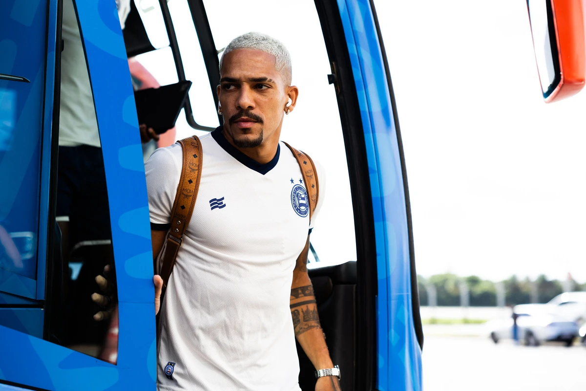 Marlon, do Cruzeiro, pede desculpas à torcida, e Gilberto, do Bahia, responde; 