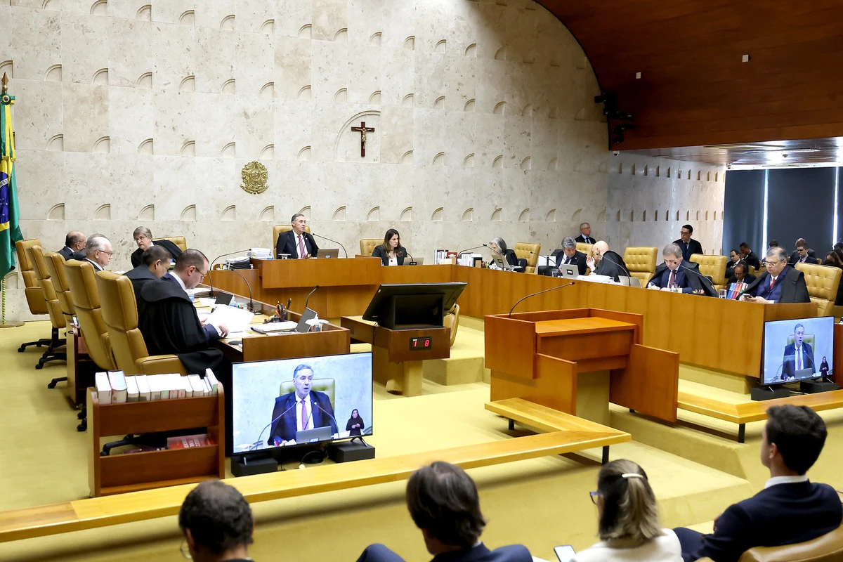 STF retoma nesta terça (25) julgamento sobre porte de maconha para consumo pessoal