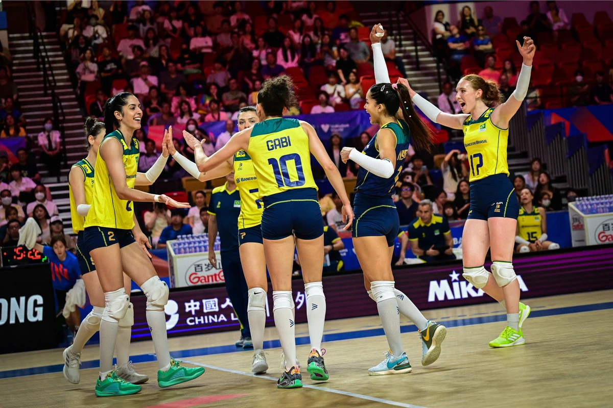 Brasil vence a Alemanha e mantém a liderança isolada na Liga das Nações feminina de vôlei