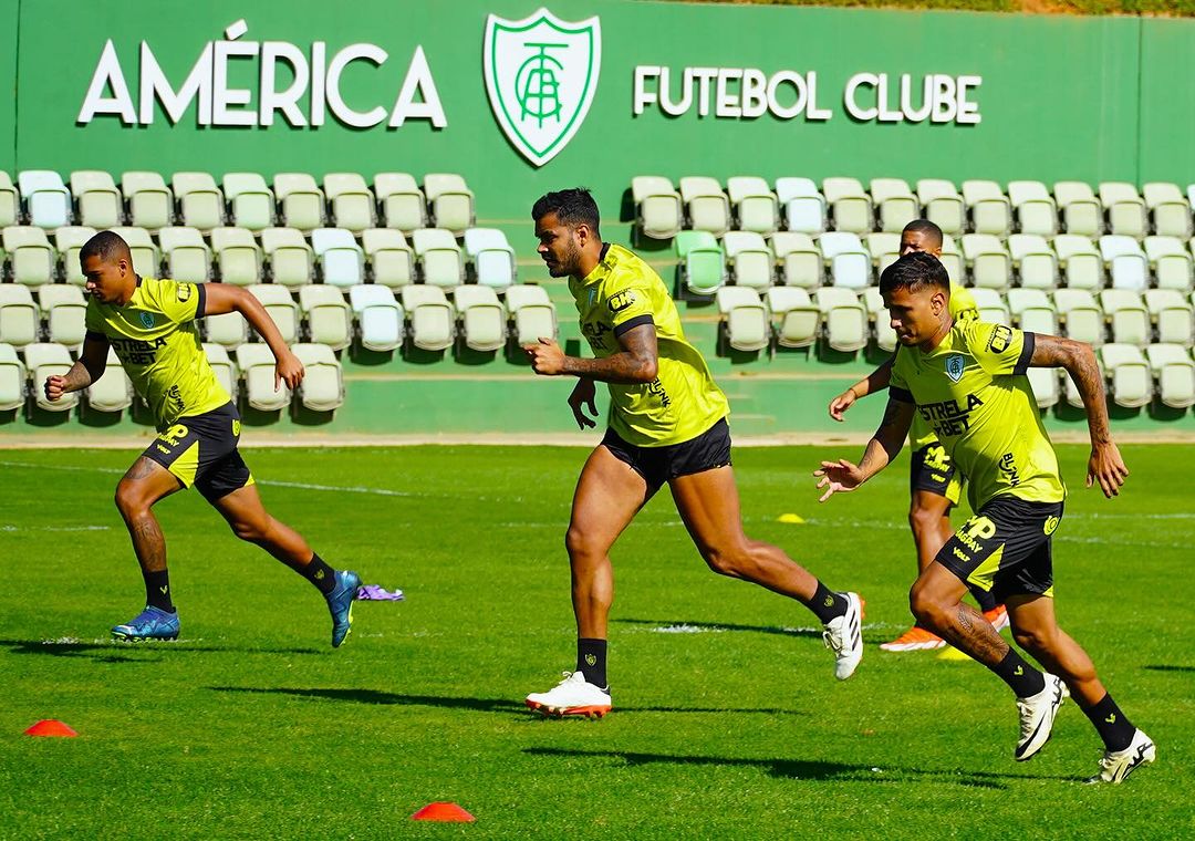 De olho na liderança da Série B, América inicia preparação para enfrentar Sport