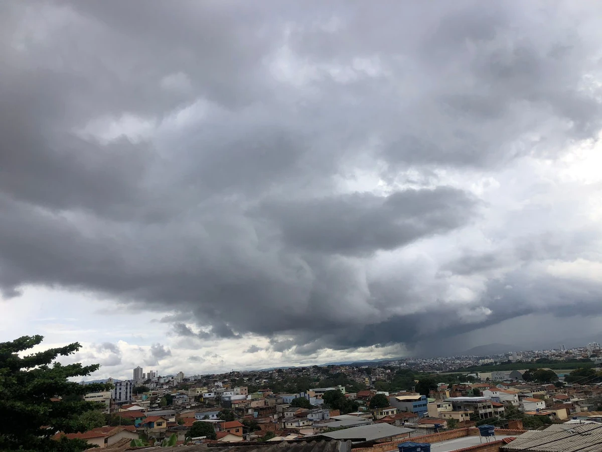 Minas tem 129 cidades em alerta de chuvas intensas; saiba quais