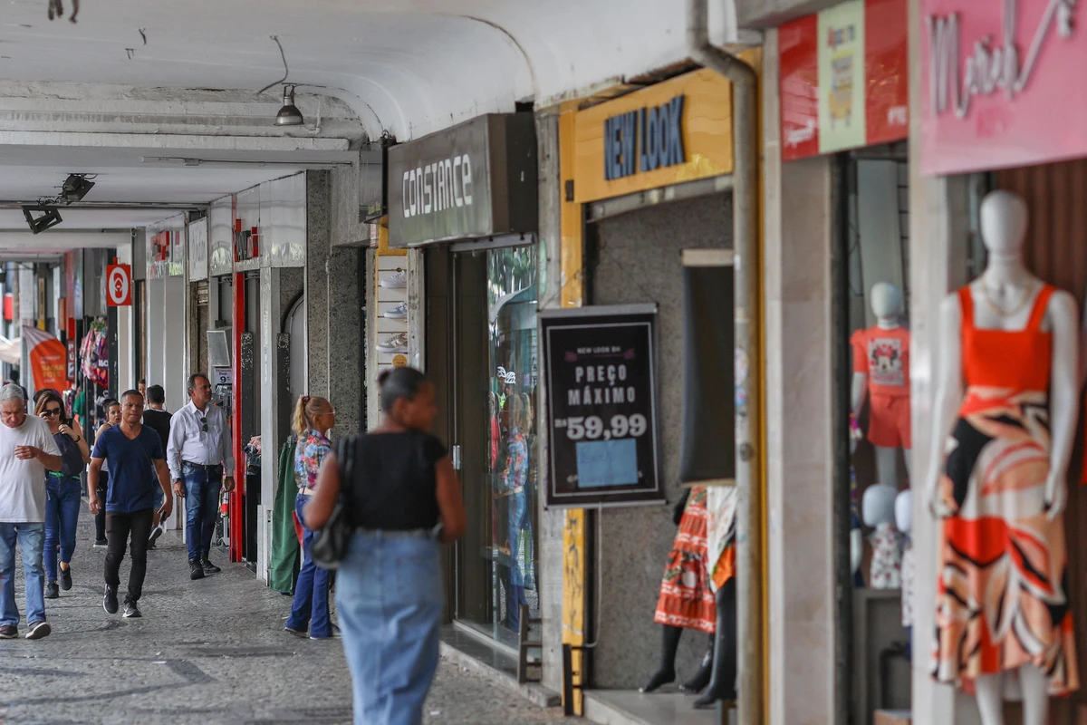 Black friday: como evitar golpes, horários de shoppings e promoções em BH