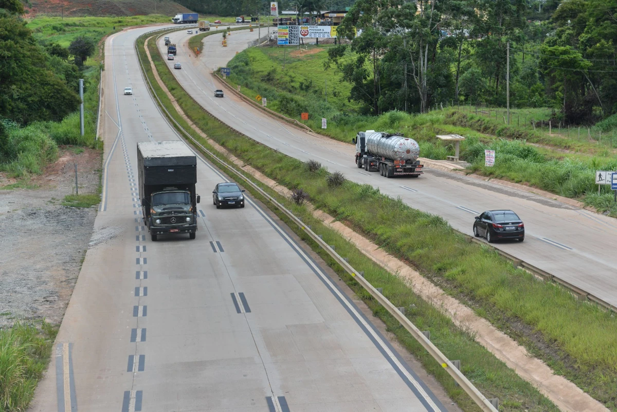 Concessão da 381 encerra 35 anos de vai-e-vem entre Minas e Brasília para duplicação da estrada