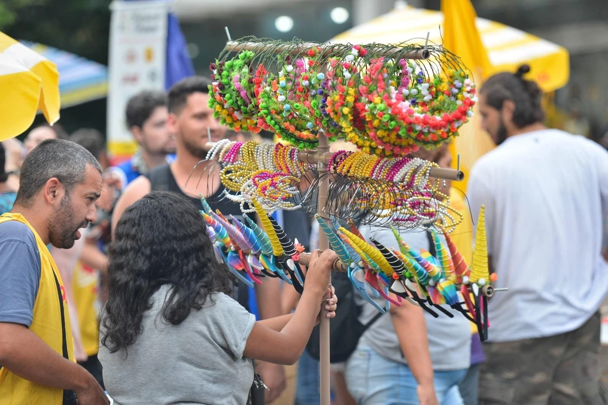 Prefeitura de Belo Horizonte reduz número de ambulantes no Carnaval para 14 mil